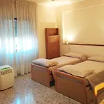 Soleggiato Appartamento Battistini